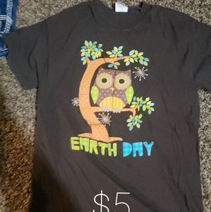 Tee shirt